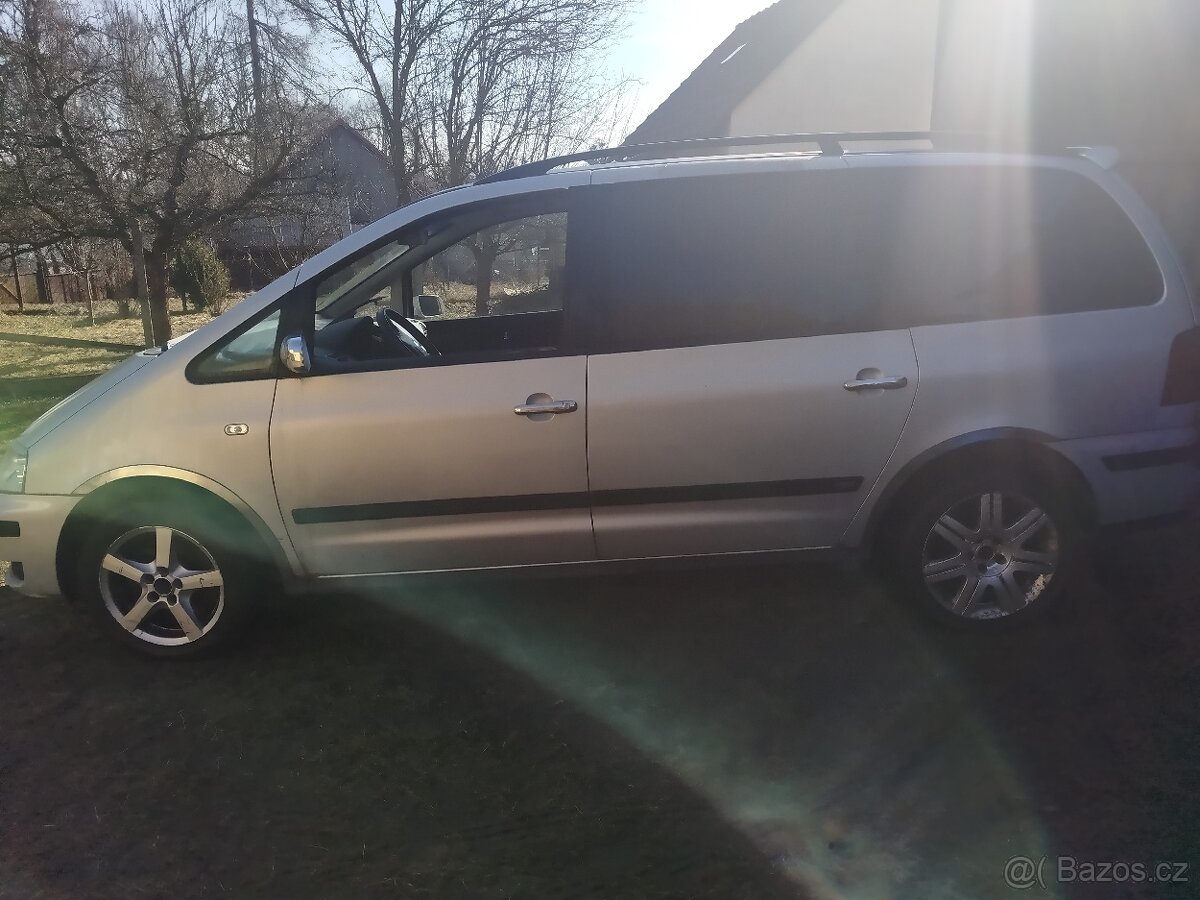 Prodám veškeré díly Sharan - 4