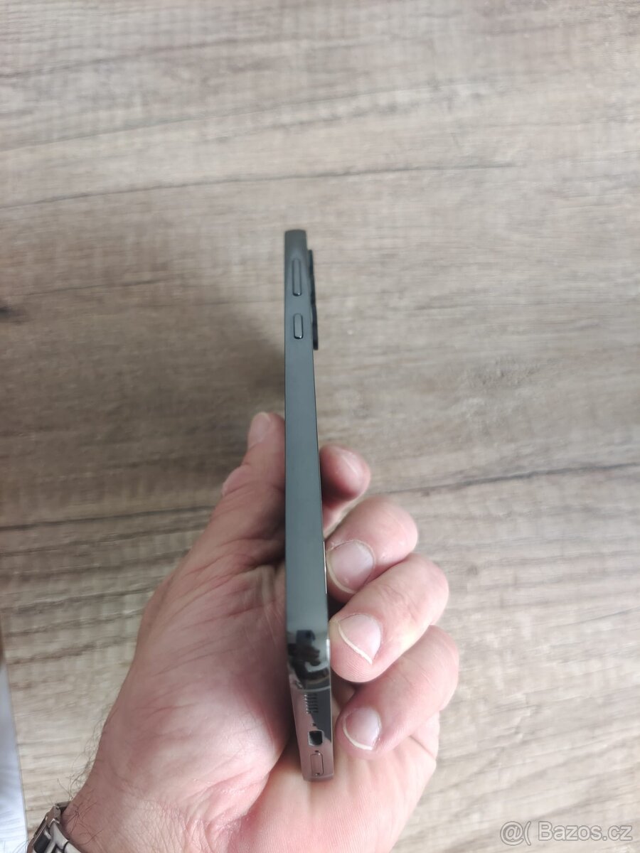 Samsung Galaxy S23+ - 4