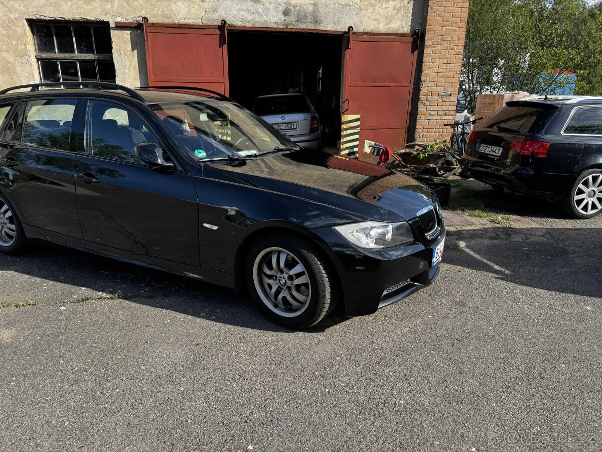 BMW E91 MPaket 320d 120kw - 4