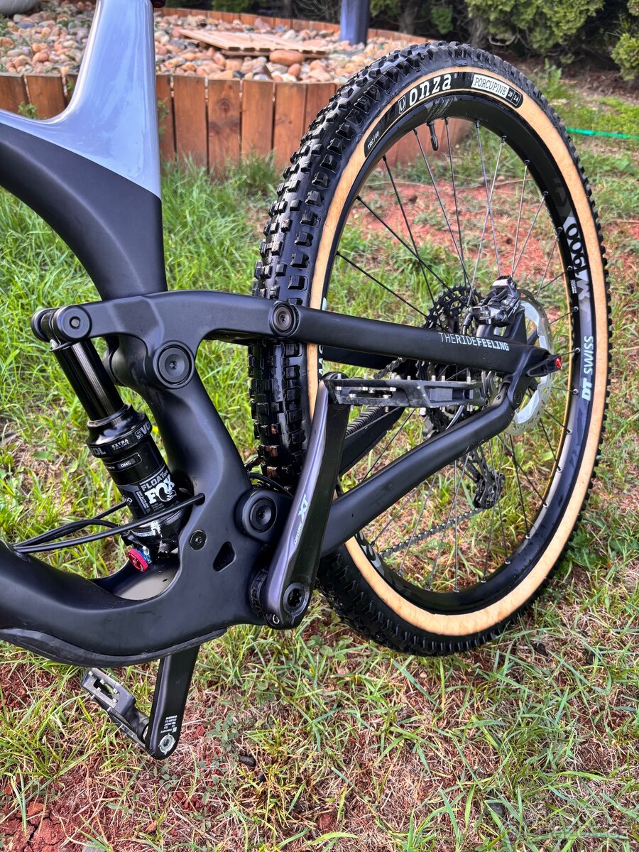 BiXS Peak 140 carbon M - 4