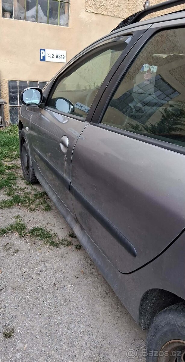 Peugeot combi 206 - 4