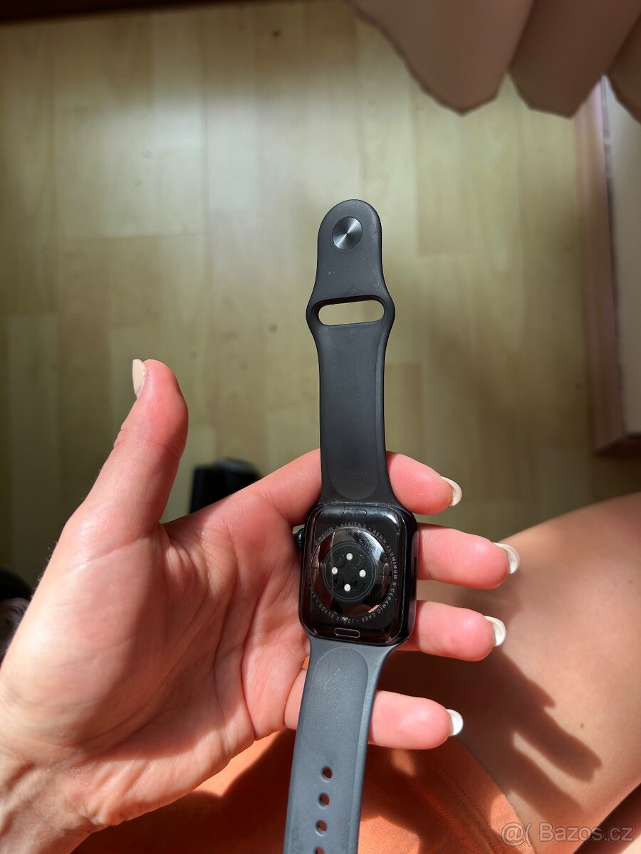 Apple watch series 7 - 4