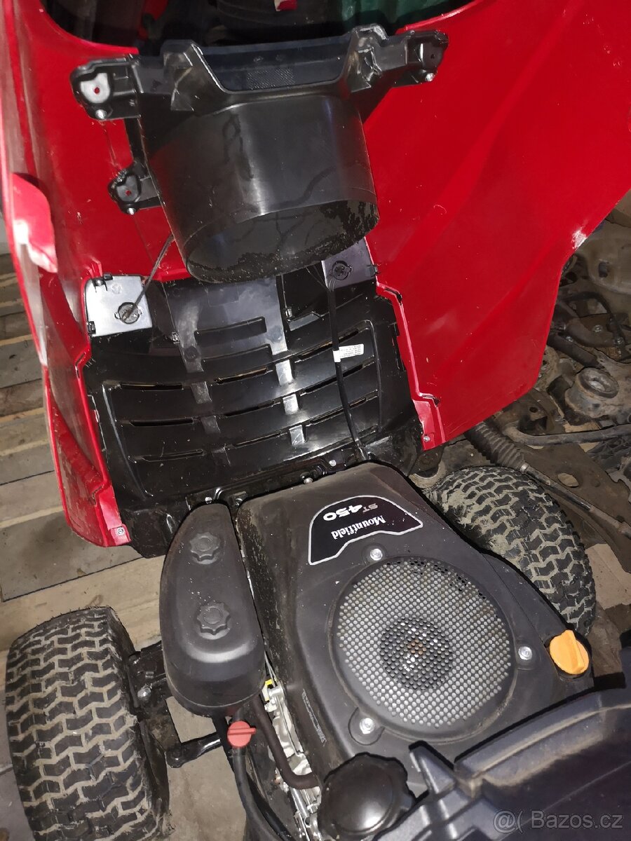 Zahradní traktor - 4