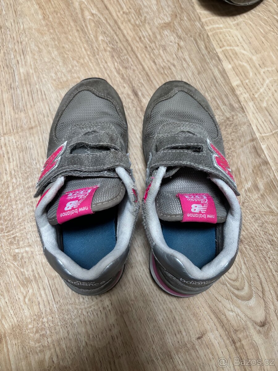 Dvoje dívčí tenisky New Balance, vel. 31 - 4