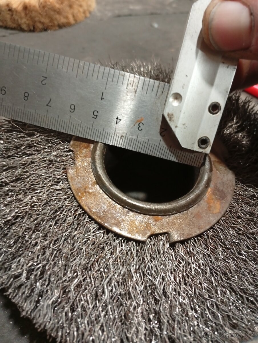 Vybavení do dílny - 4