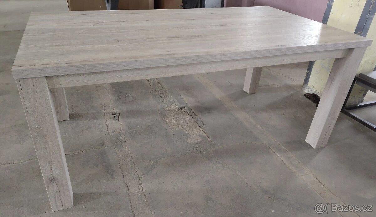 Jídelní stůl NOVÝ - SLEVA - 4