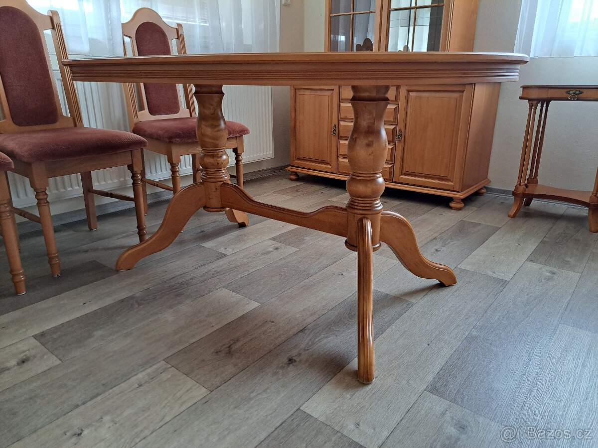 Jídelní sestava z masivu - 4