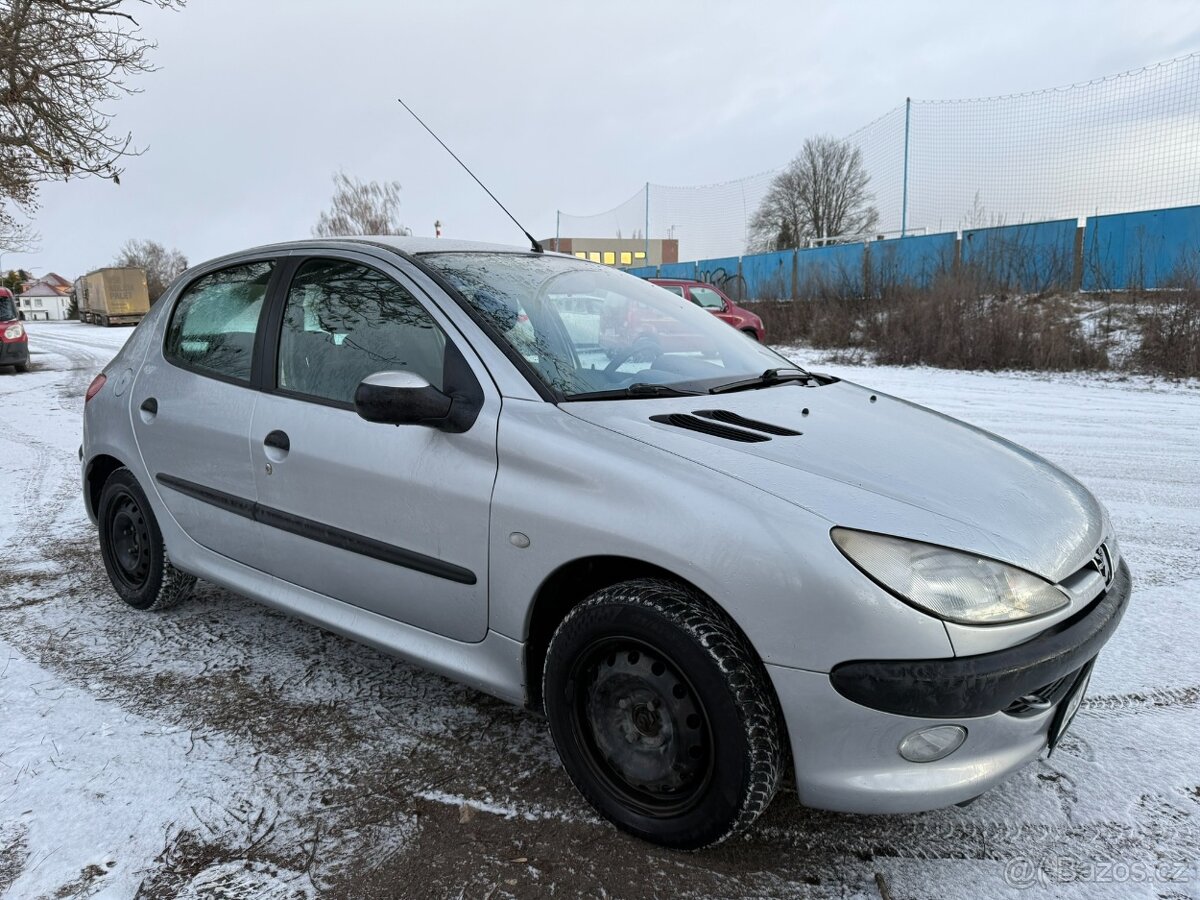 Peugeot 206 1.1i 2001 - 4