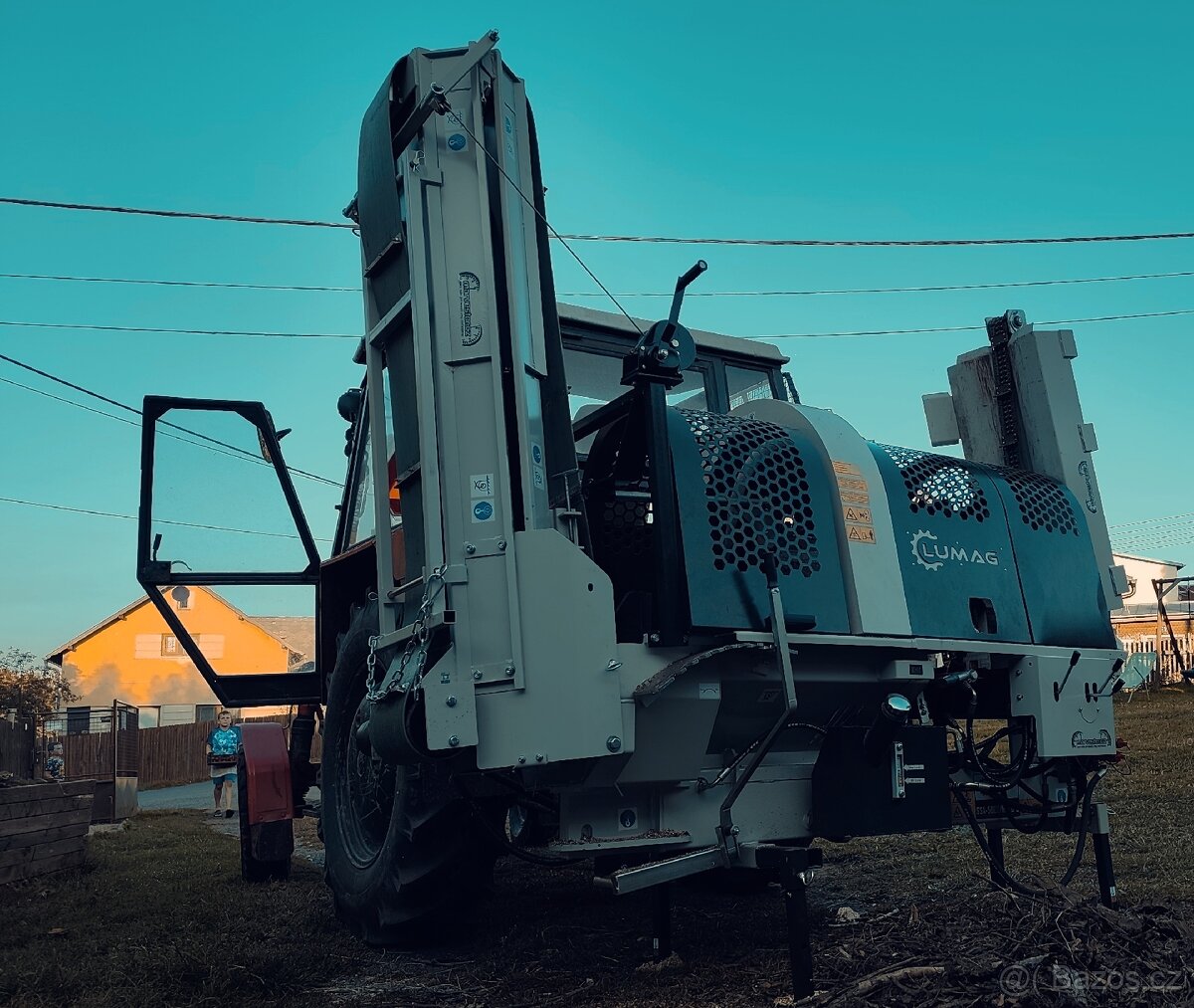 Štípací poloautomat za traktor - 4