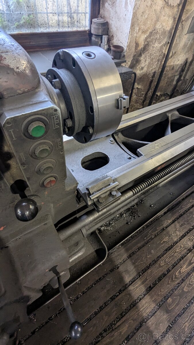 Soustruh TUJ 48P x 1500 mm - 4