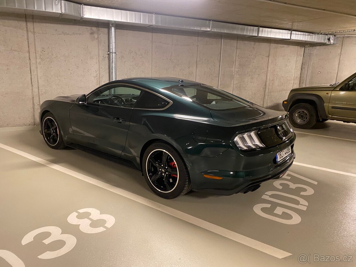 Prodám Ford Mustang BULLITT 13000km - 4