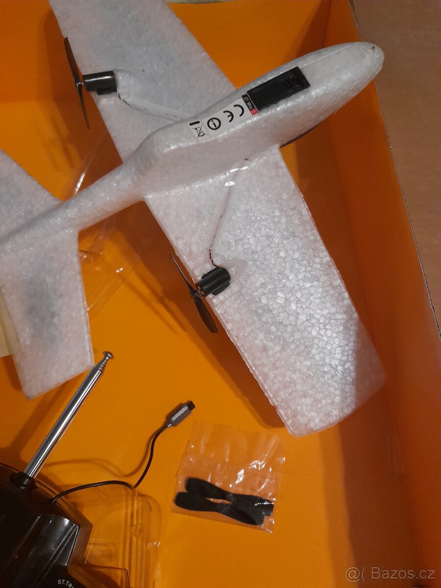 Létající hračka - 4