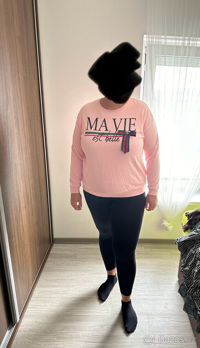 Mix dámských vrchních oděvů - 4