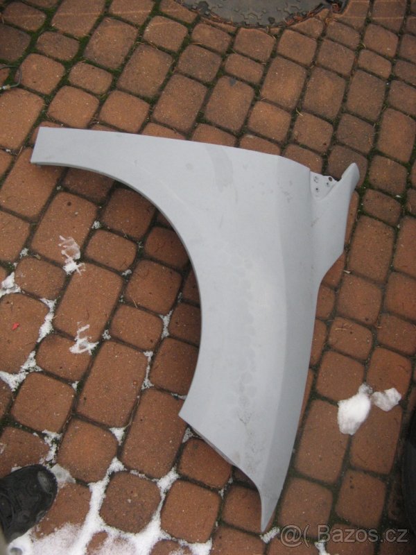 renault flunce pravý přední blatník - 4