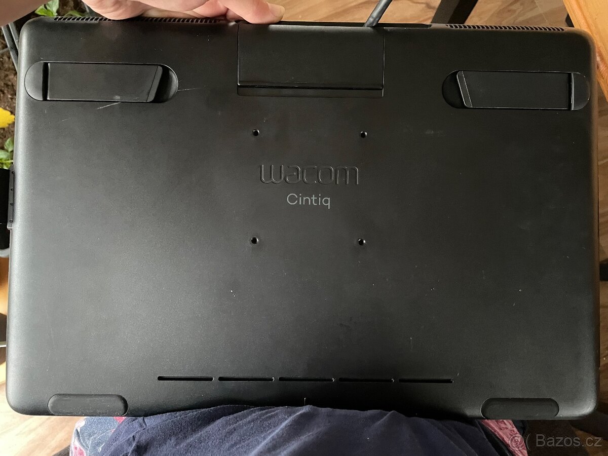 Grafický tablet Wacom Cintiq 16 v SUPER stavu - 4