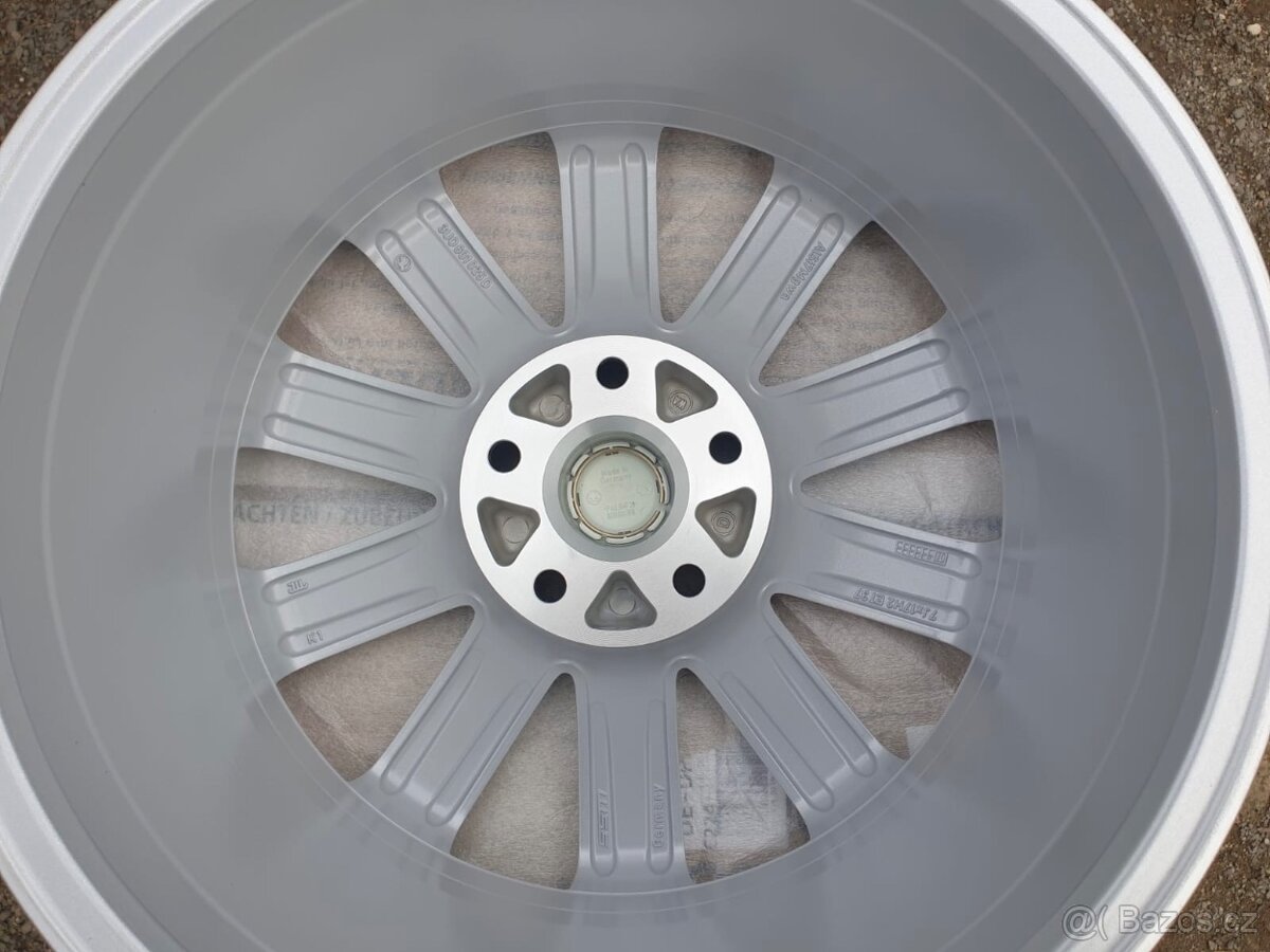 5x112 r17 Škoda Superb I Nová - 4