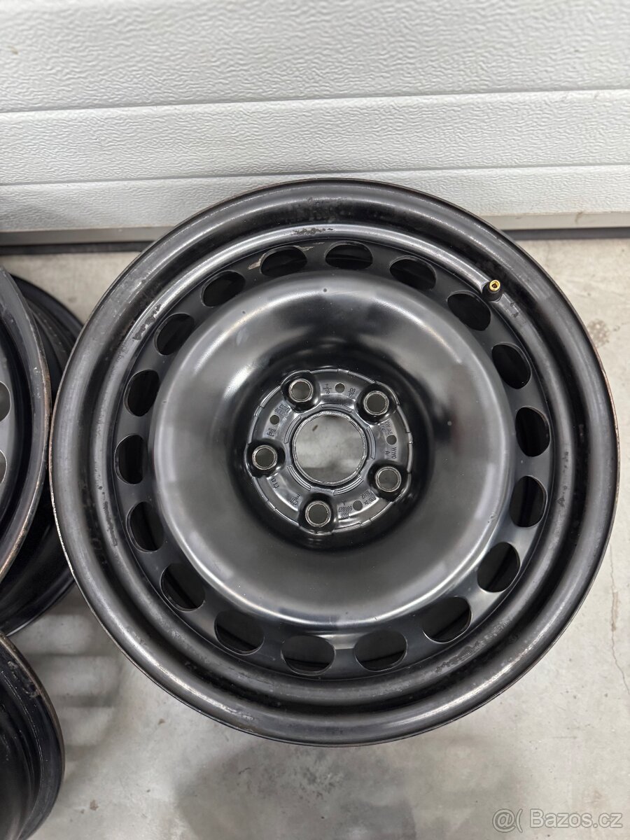 ORIGINÁLNÍ PLECHOVÁ SADA VW R16 ET41 - 4