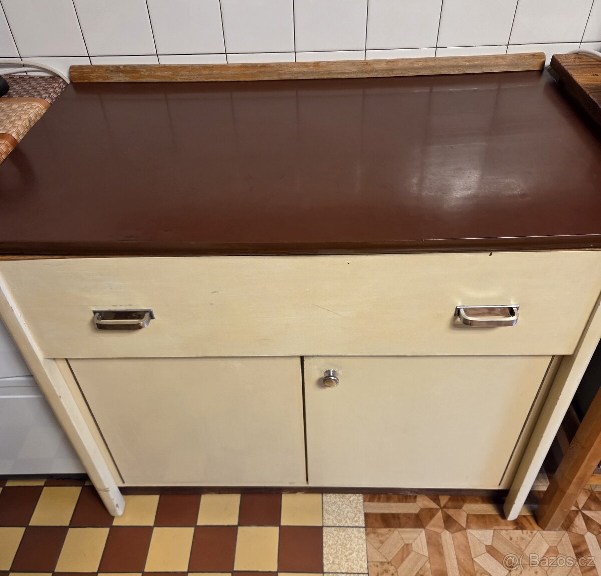 Kredenc, myčák - 4