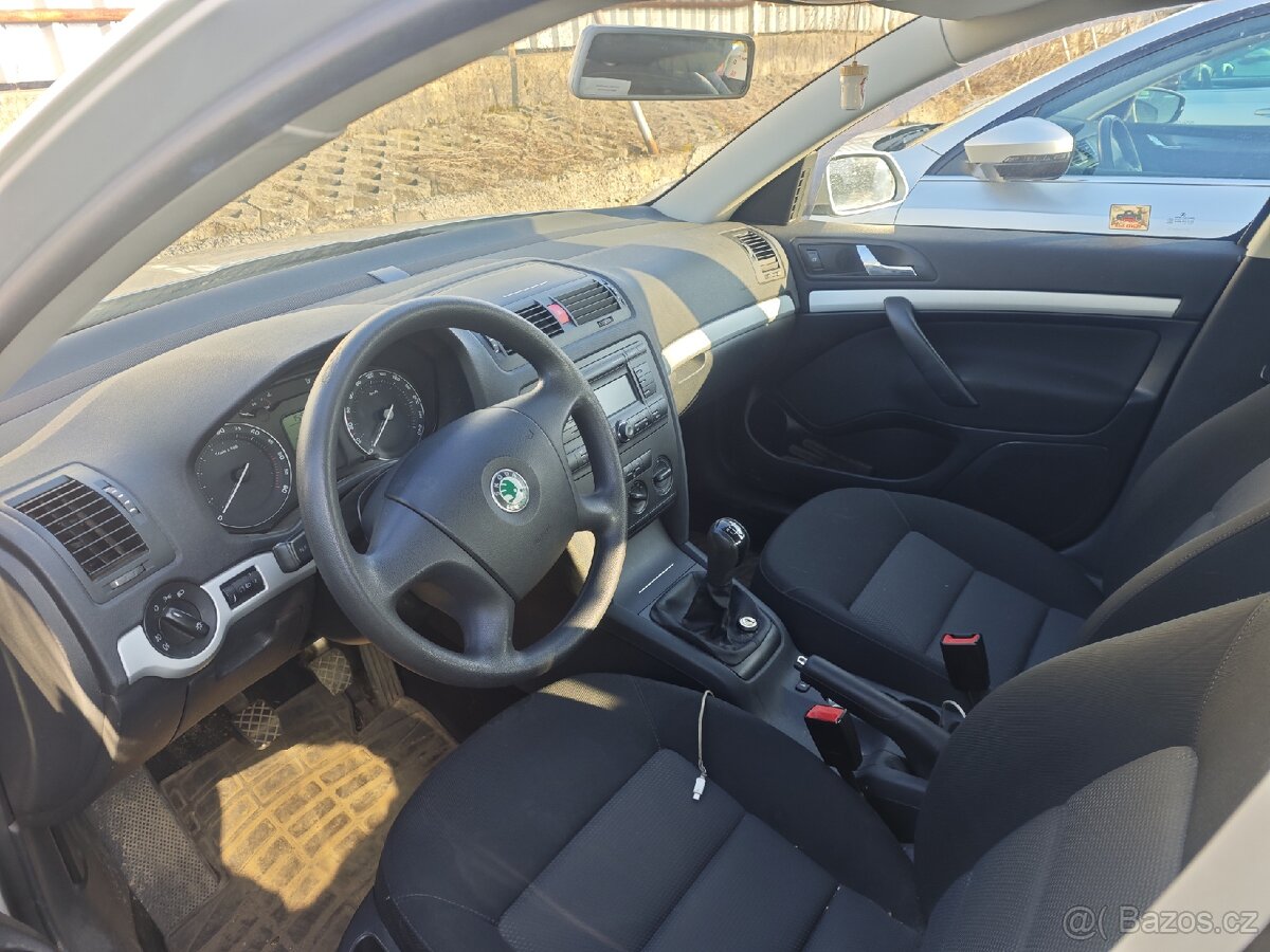 Octavia 1.9tdi 77kw - 4