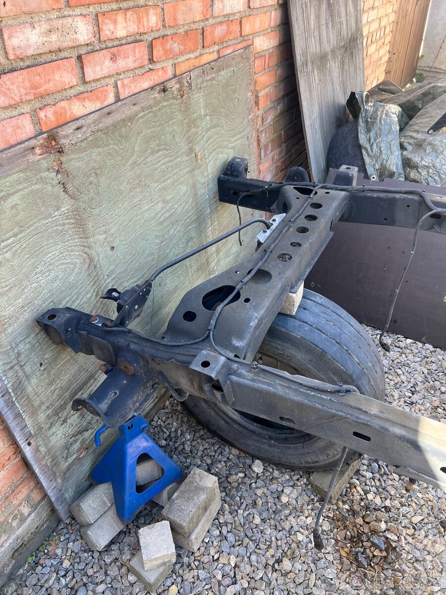 Volkswagen Amarok - 4