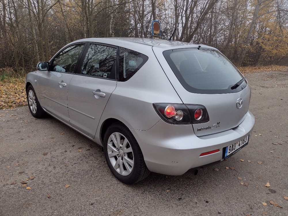 Prodám pěknou Mazdu 3 - 4