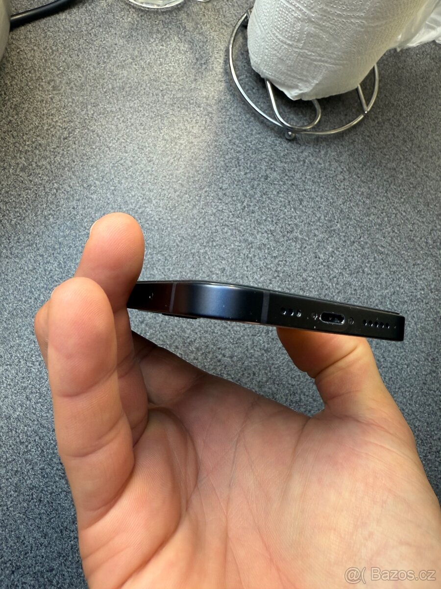 iPhone 12, 64 GB Modrý - 4