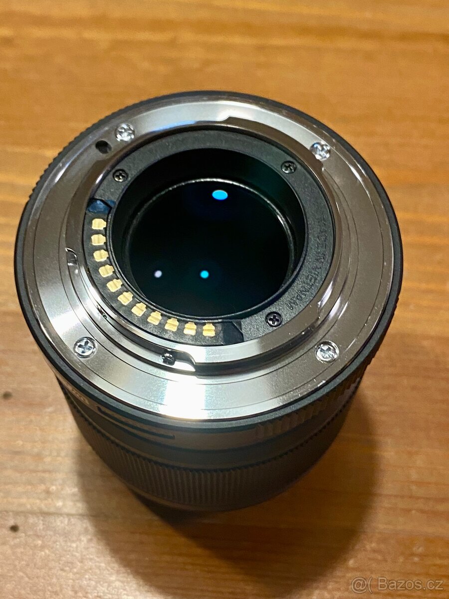 Olympus M.Zuiko ED 30mm f3.5 Macro - 4