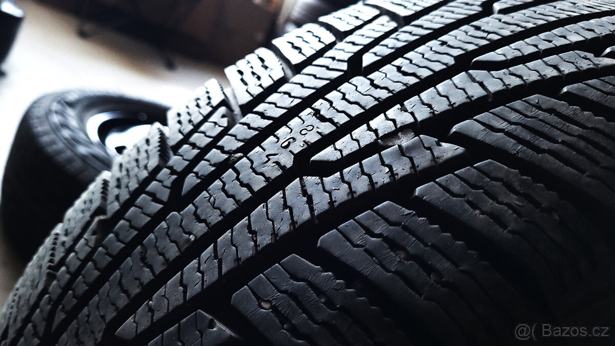 Zimní kola Nokian 15" 5x100 Octavia 1, Golf 4, Leon, A3 - 4