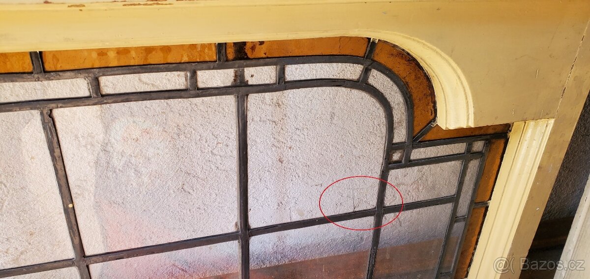 Stará vitrážová okna. - 4
