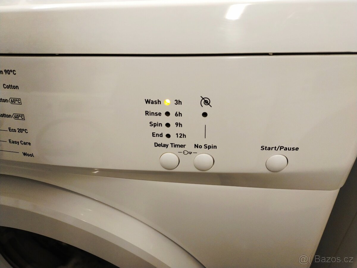 Prodám pračku s bočním ovládáním 5 kg--- Dovezu - 4