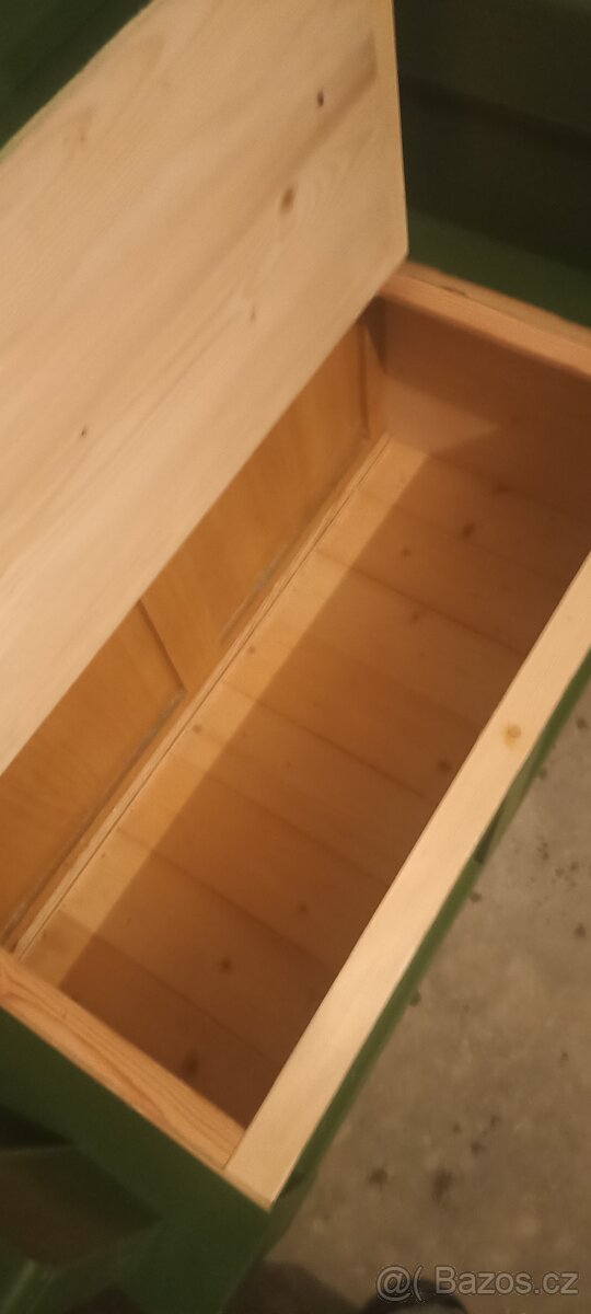 Lavice na chalupu s úložným prostorem vesnický styl - 4