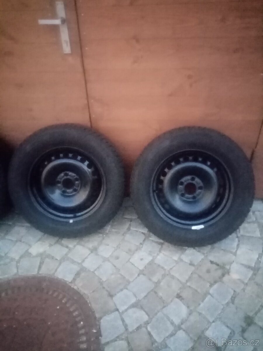 FORD ZIMNÍ SADA PLECHŮ 5X108R16 - 4