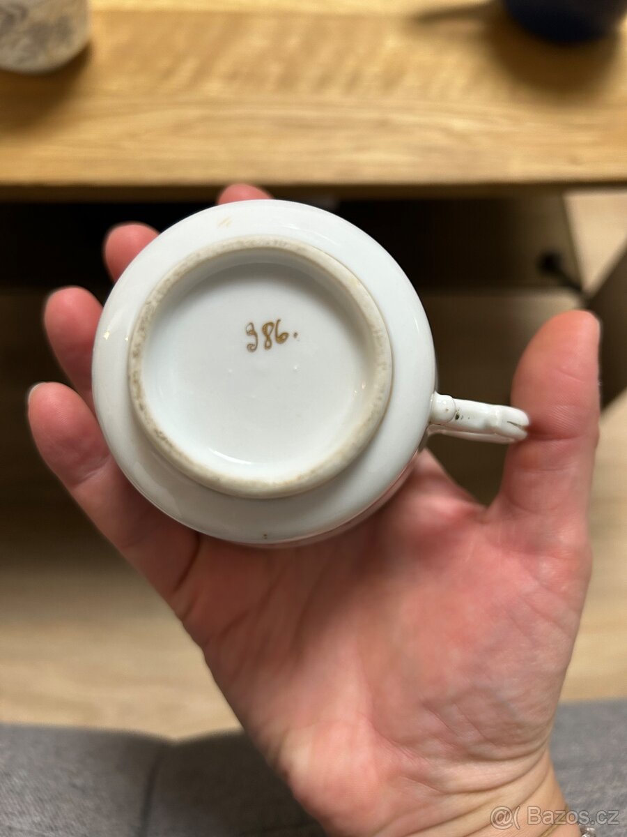 2 porcelánové hrnky - 4