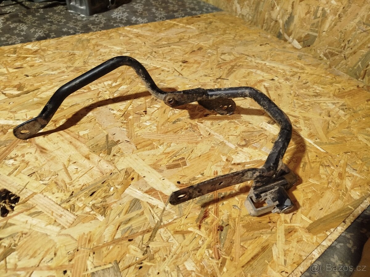 Yamaha DT 125r díly - 4