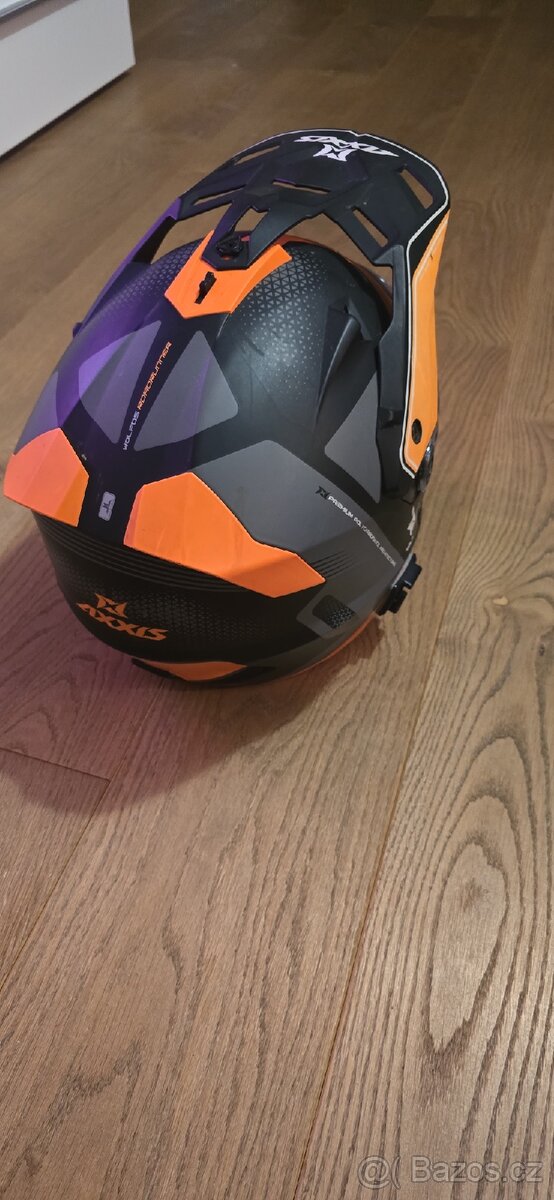 Prodám helmu axiss - 4