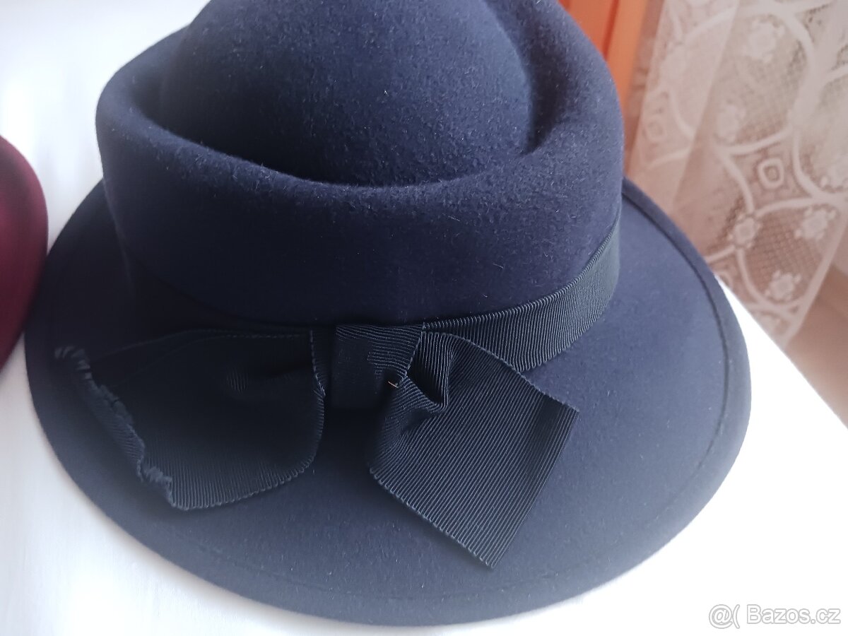Klobouky - 4