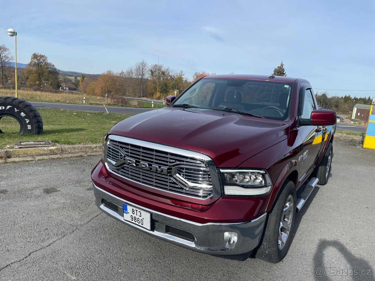 Dodge Ram 1500 5.7 V8 HEMI 401ps 4x4 DPH rv 2021