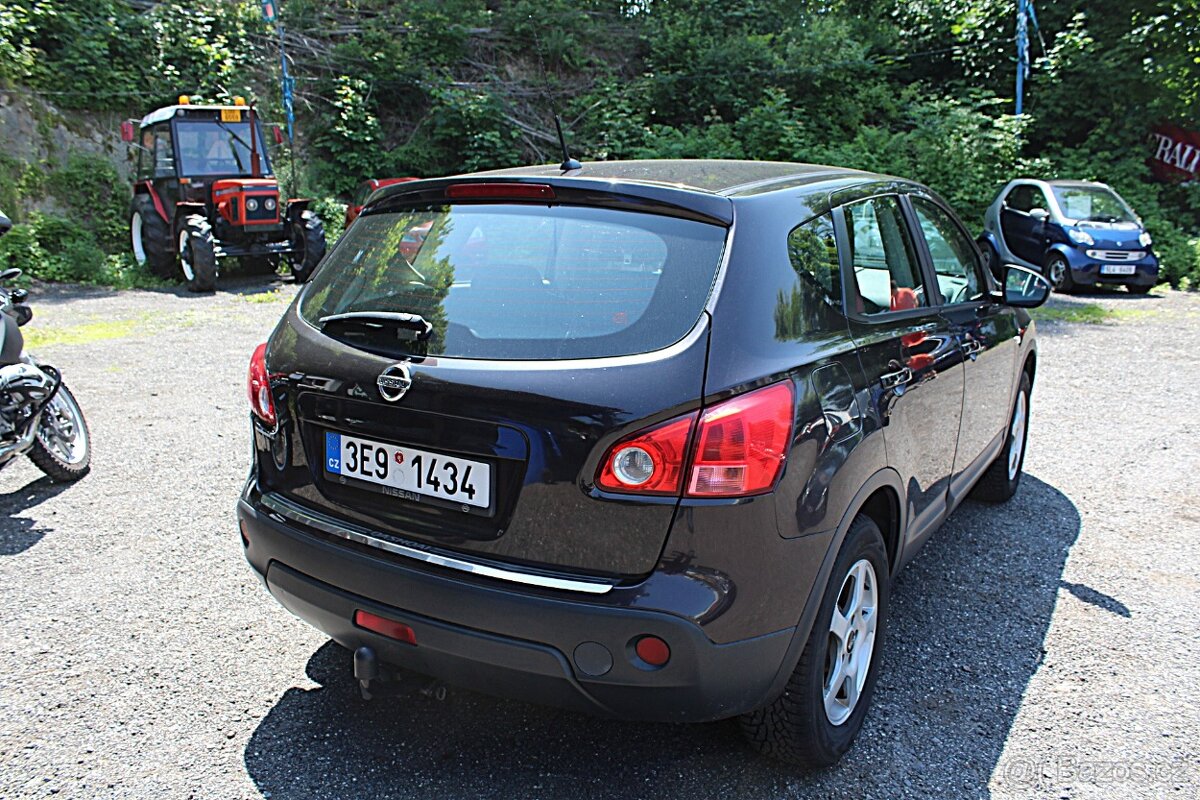 Nissan Qashqai 1.6i