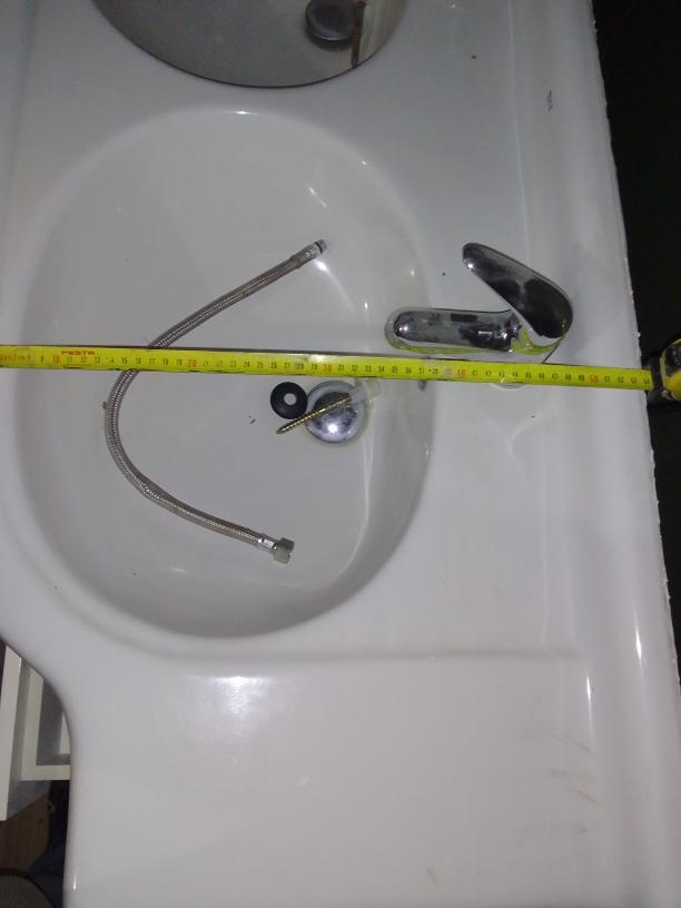 kOUPELNOVÁ SKŘÍNKA S UMYVADLEM - 4