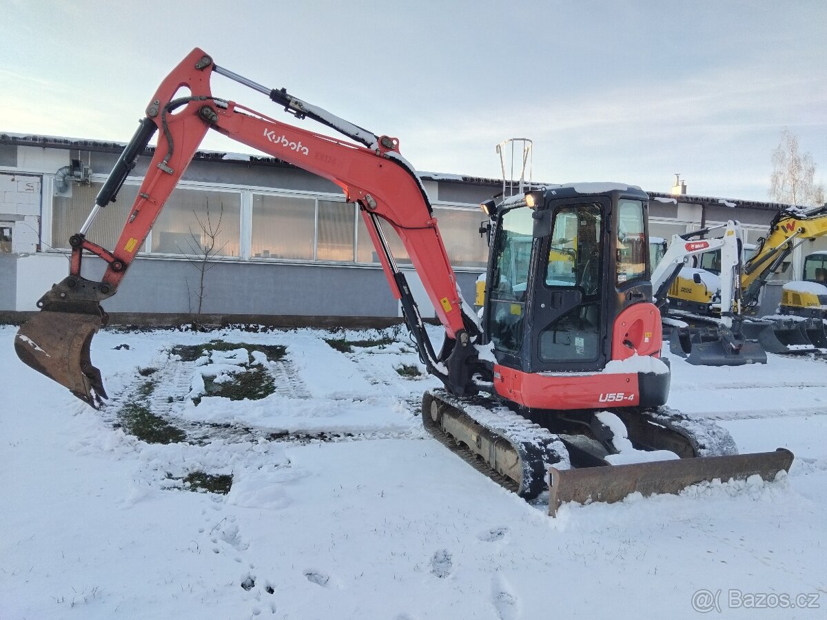 Pásový Bagr Kubota U55-4 - 4