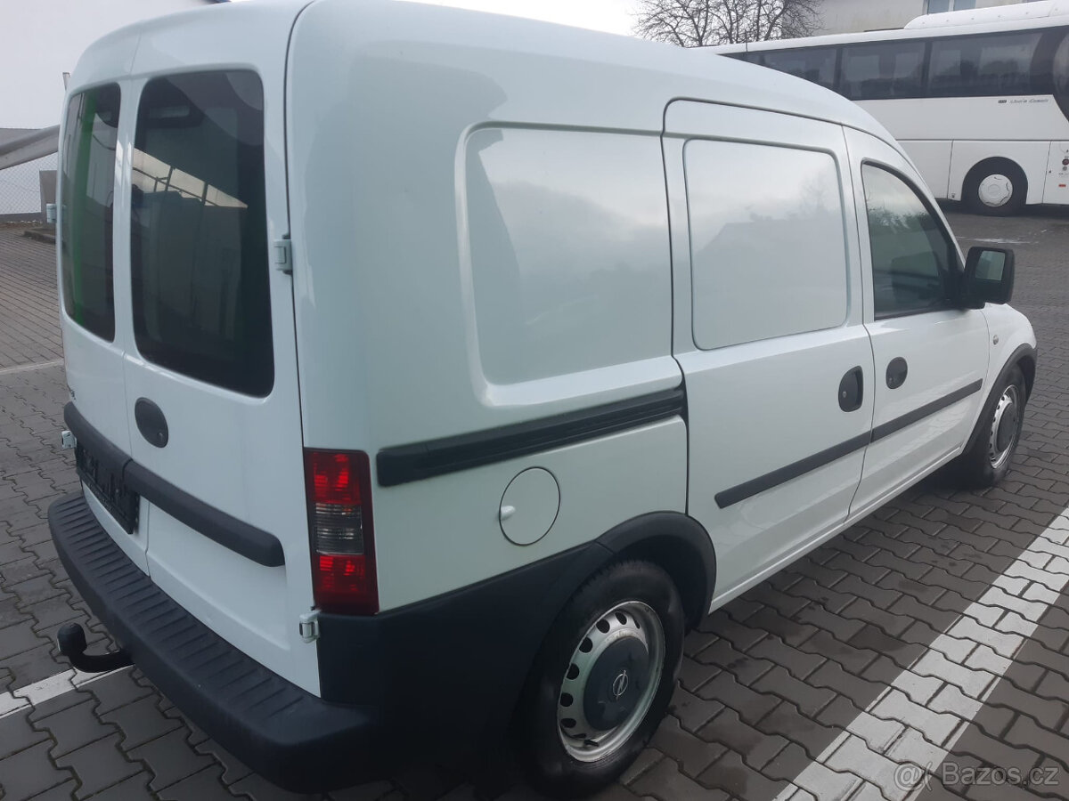 Opel COMBO 1,3Di , 55kw, rv.:2011 - 4