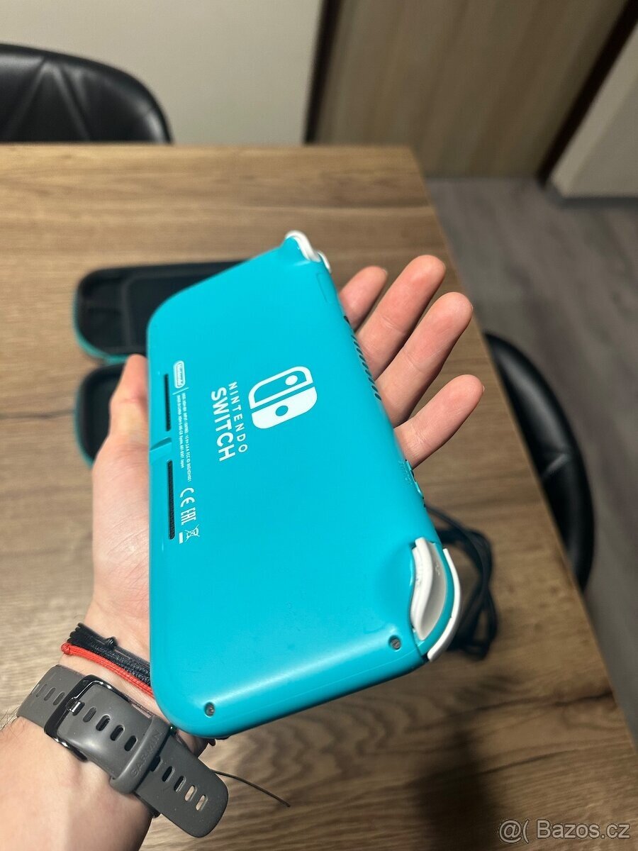 Nintendo switch lite + hra + pametova karta - 4