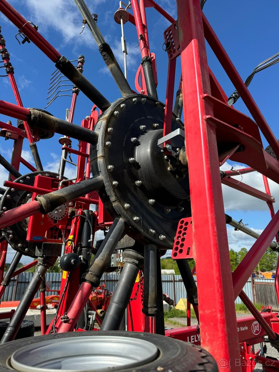 Shrnovač Lely Hibiscus 915 CD Vario - 4