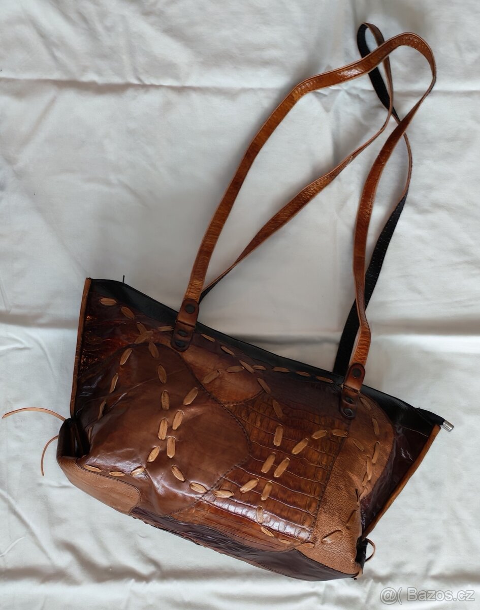 Kožená kabelka, ruční výroba - 4