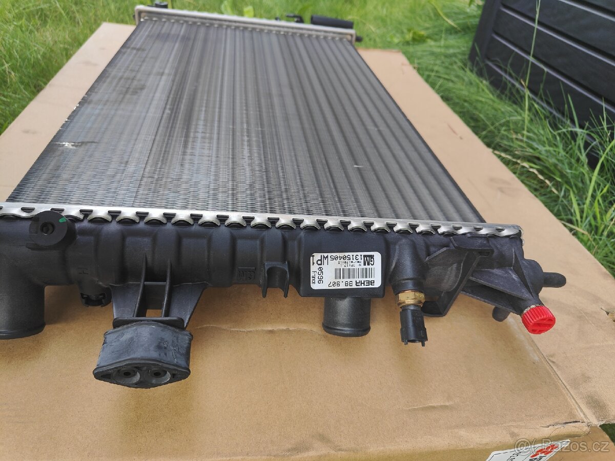 Chladič Opel Astra - 4