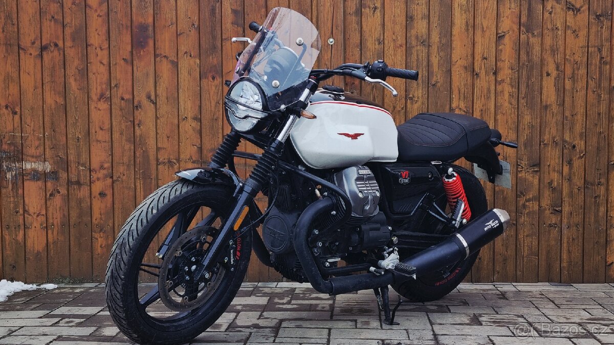 Moto Guzzi V7 STONE 2024 - 4