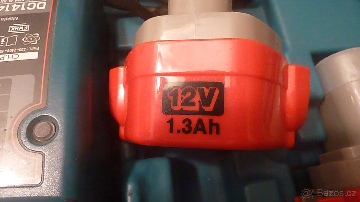 MAKITA Akumulátorový vrtací šroubovák - 4