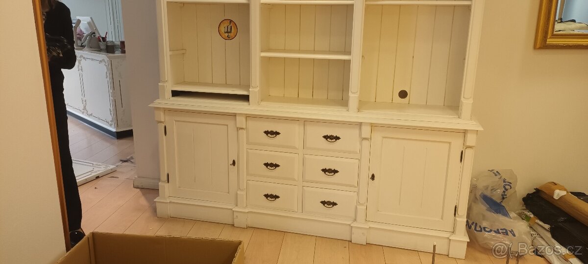 Nádhernou knihovnu - 4