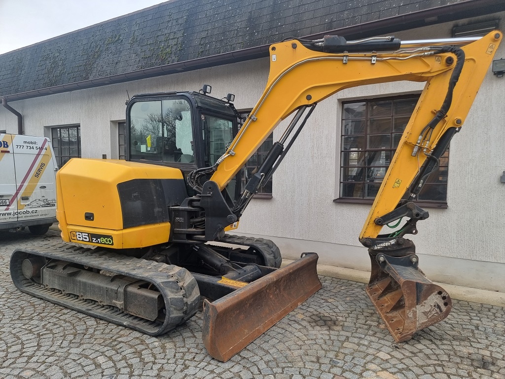 JCB 85Z 2019 - 3000mth - 4