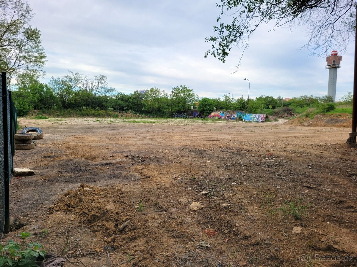 Pronájem pozemku v Praze 12 Modřany na sport/rekreaci - 4